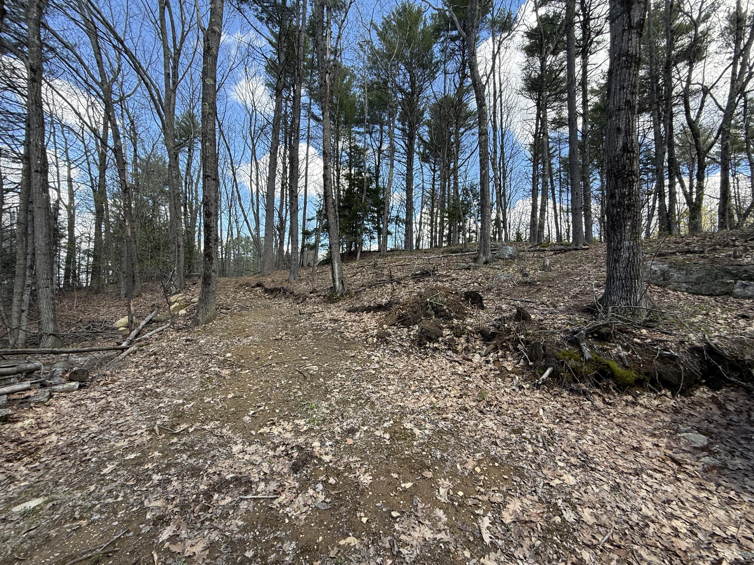 437 Hatch Road Auburn ME 04210
