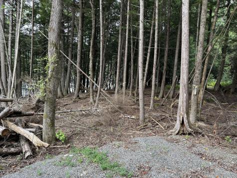 7 Klom Lane Garland ME 04939