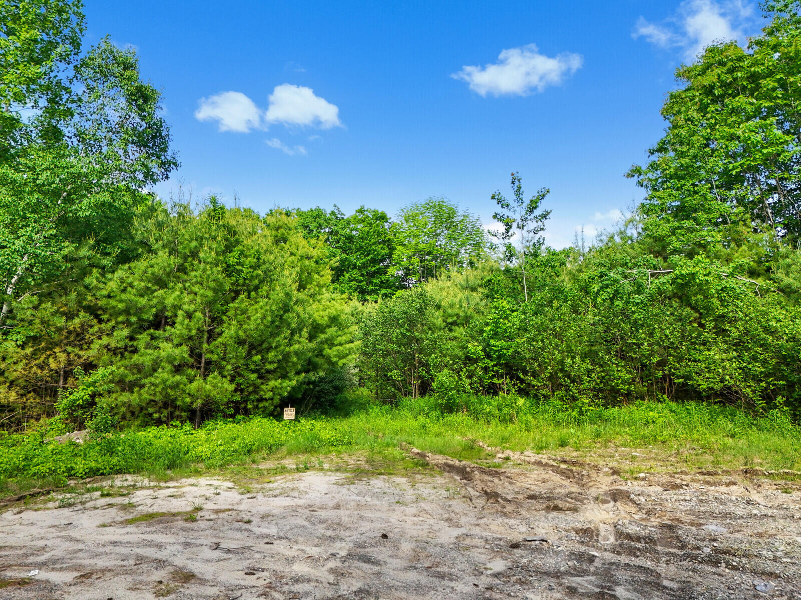 Tbd Pond Road Manchester ME 04351