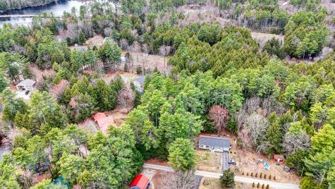 21 Milligan Circle Oxford ME 04270