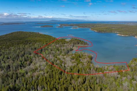 18 Jericho Bay Road Swans Island ME 04685