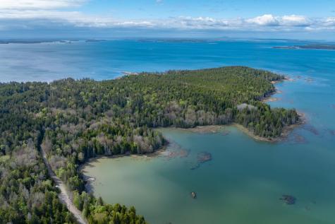 18 Jericho Bay Road Swans Island ME 04685