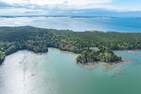 18 Jericho Bay Road Swans Island ME 04685