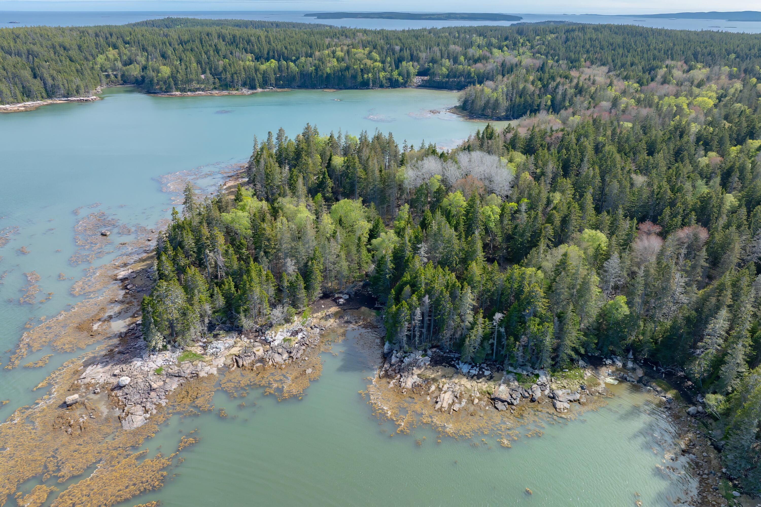 18 Jericho Bay Road Swans Island ME 04685