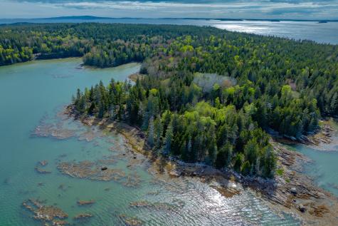 18 Jericho Bay Road Swans Island ME 04685