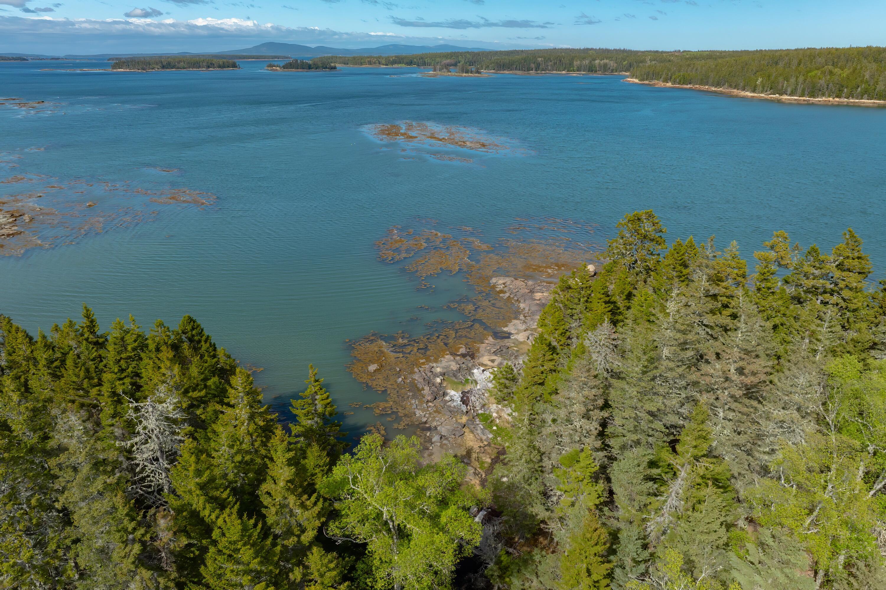 18 Jericho Bay Road Swans Island ME 04685