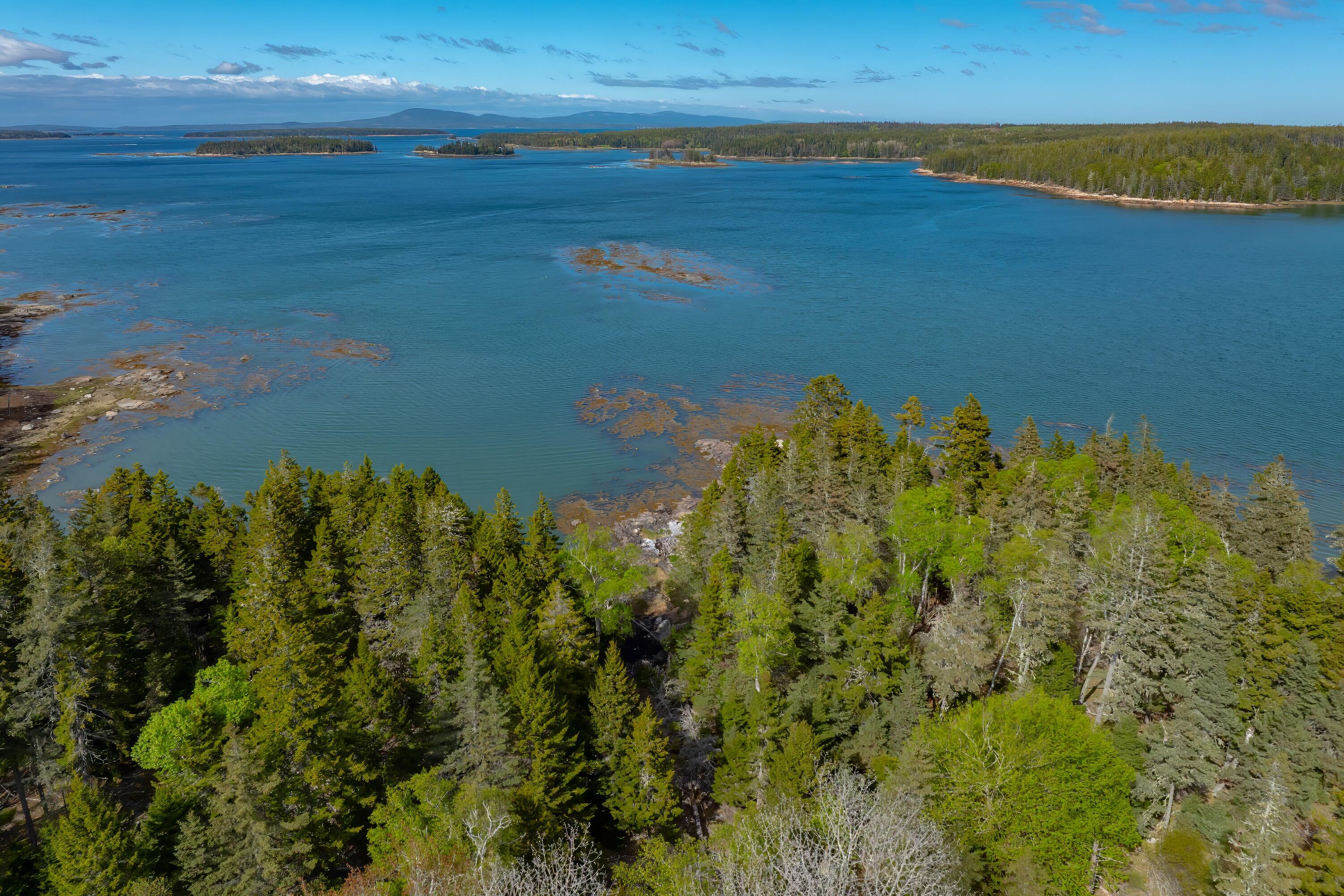 18 Jericho Bay Road Swans Island ME 04685