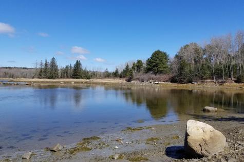 9 River Road Brooklin ME 04616