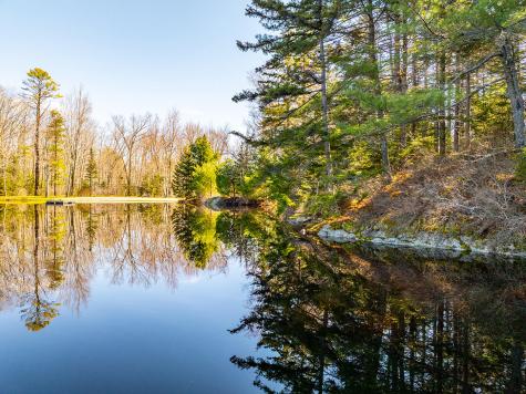 25 Deaver Road Waldoboro ME 04572