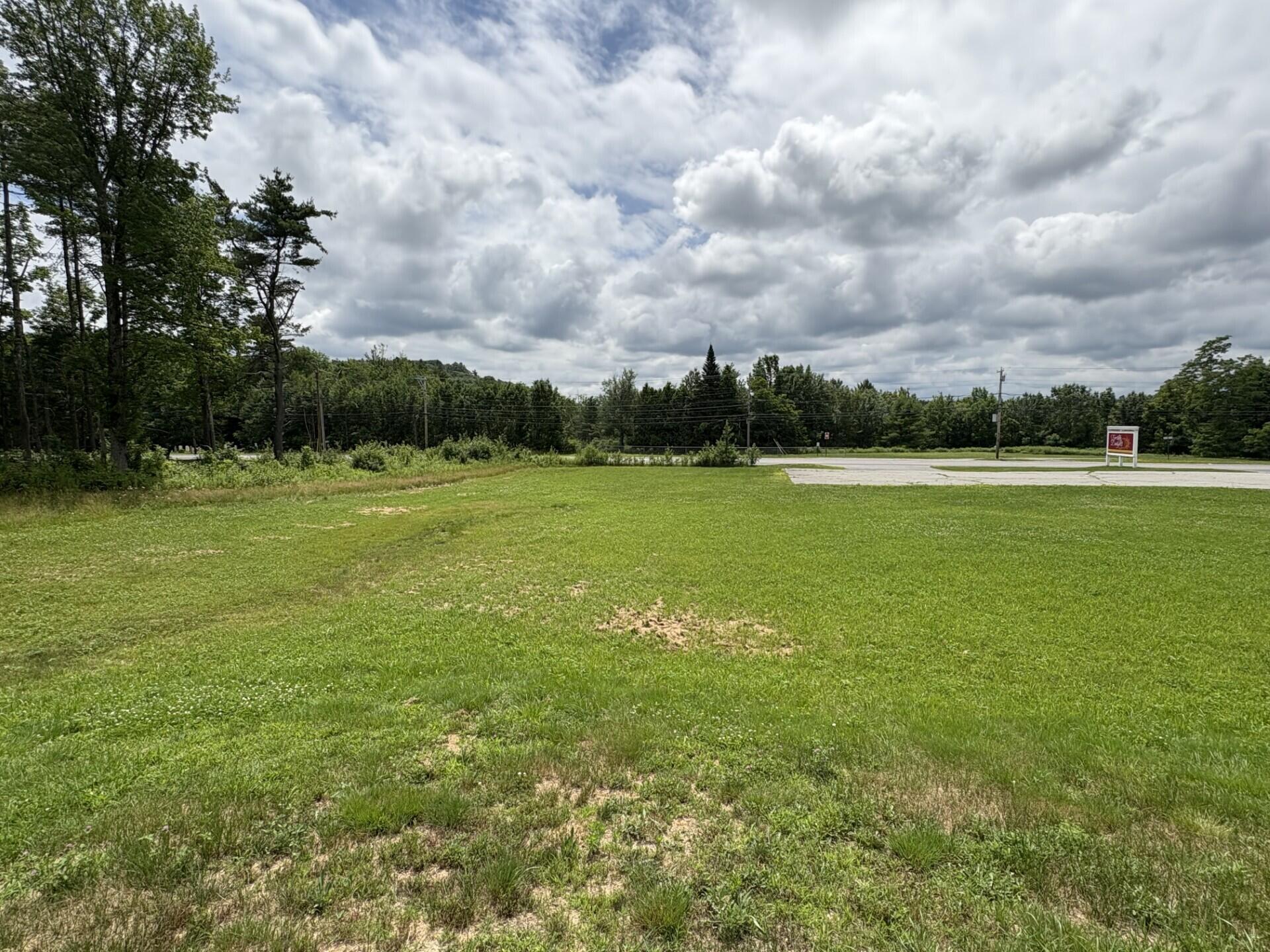 693- B Western Avenue Manchester ME 04351