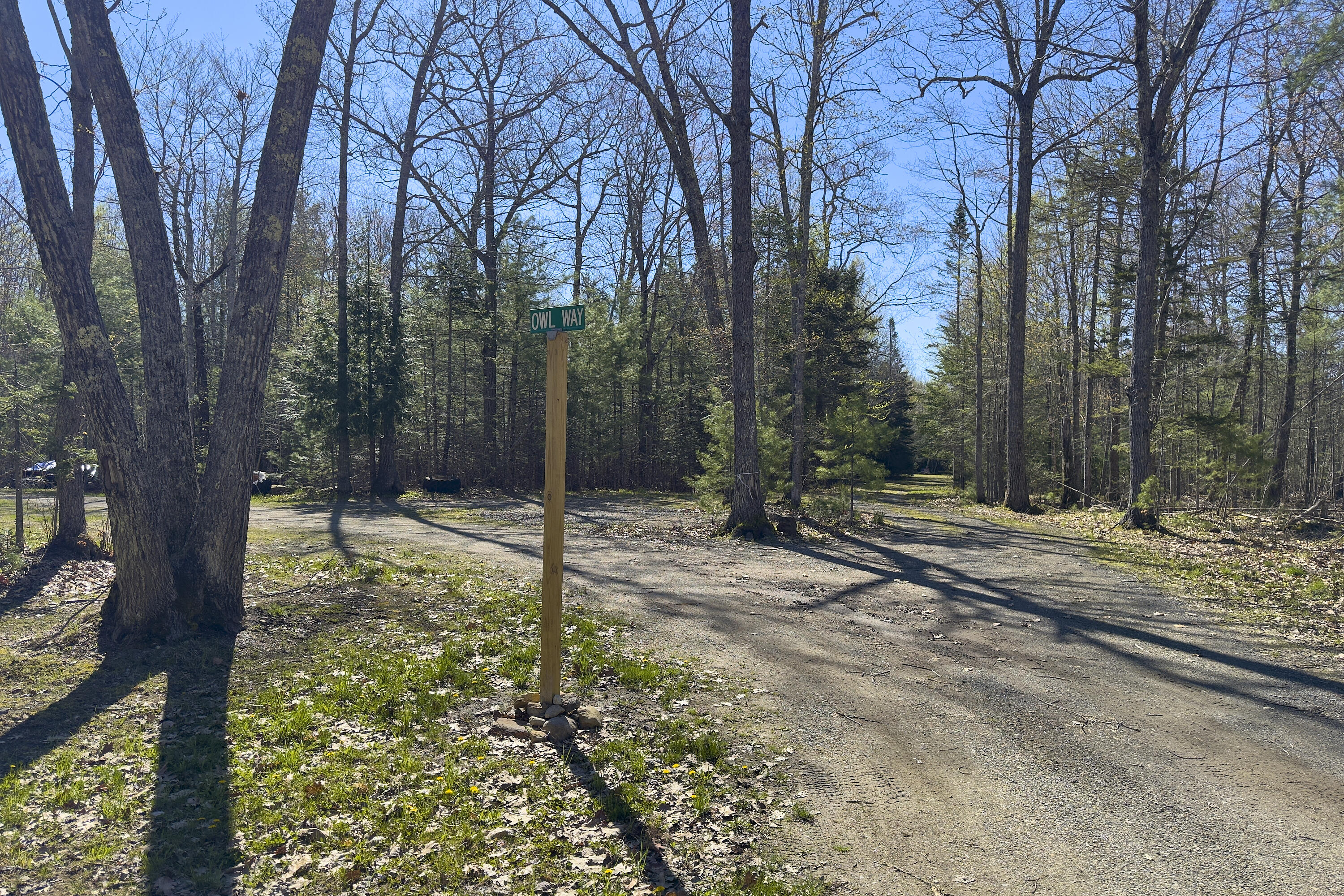 18 Dragonfly Lane Hope ME 04847