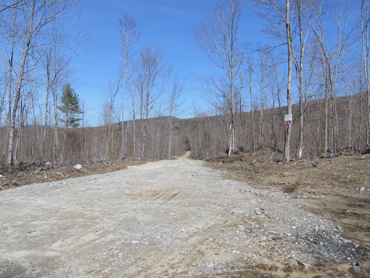 25-9 Klondike Hill Lane West Paris ME 04289