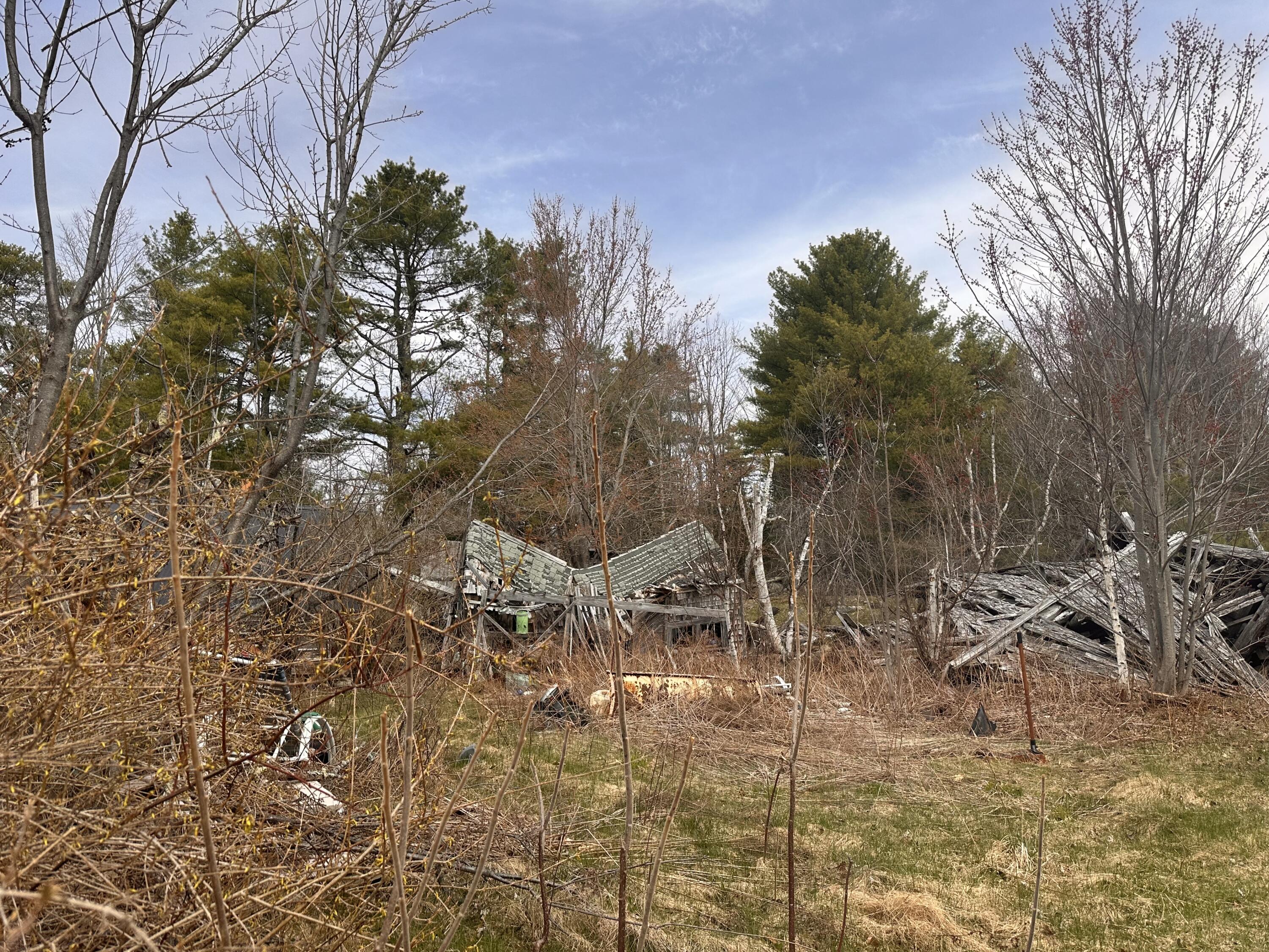 59 Gardiner Road Dresden ME 04342