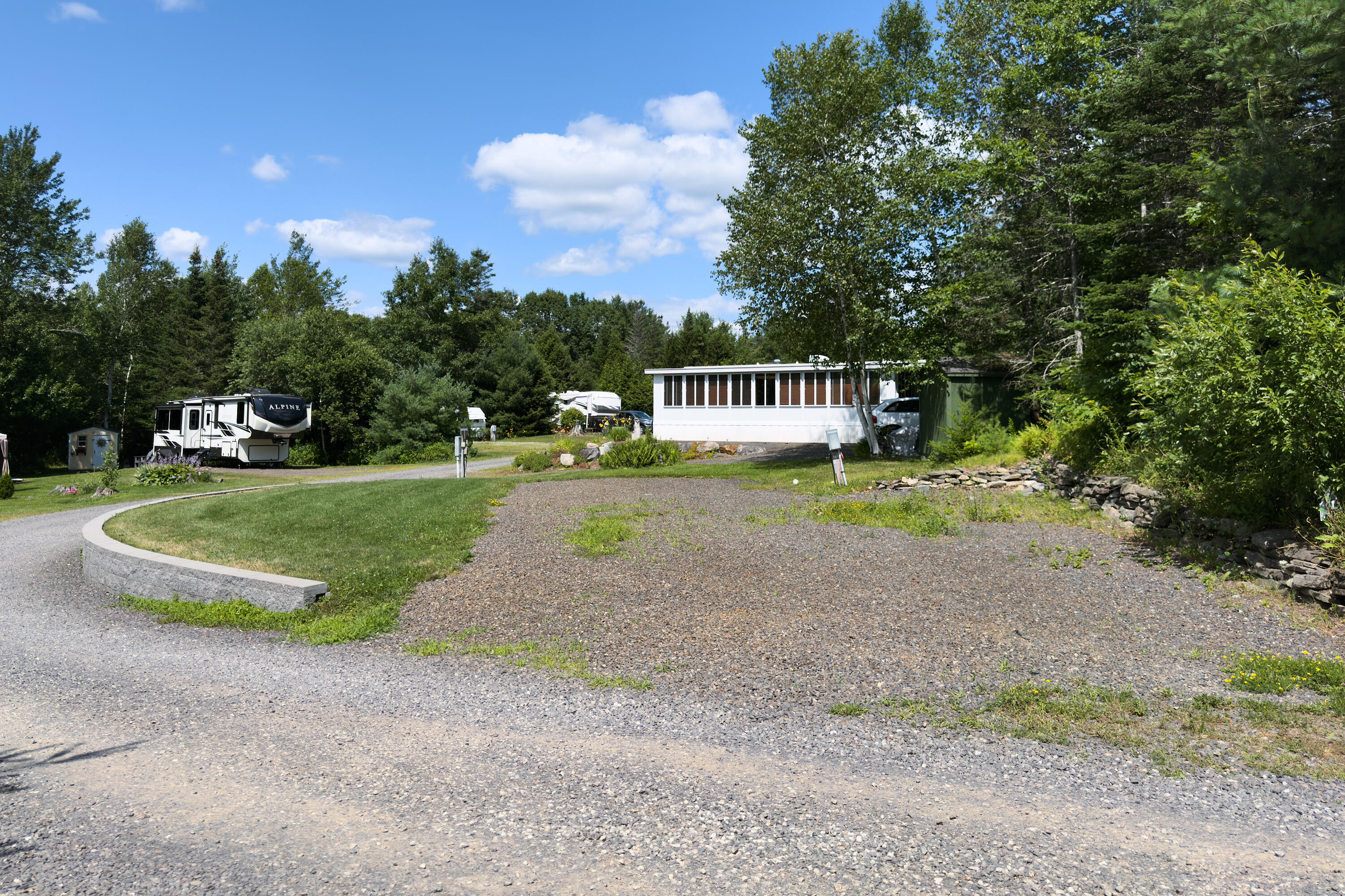 71 Bunny Trail Warren ME 04864