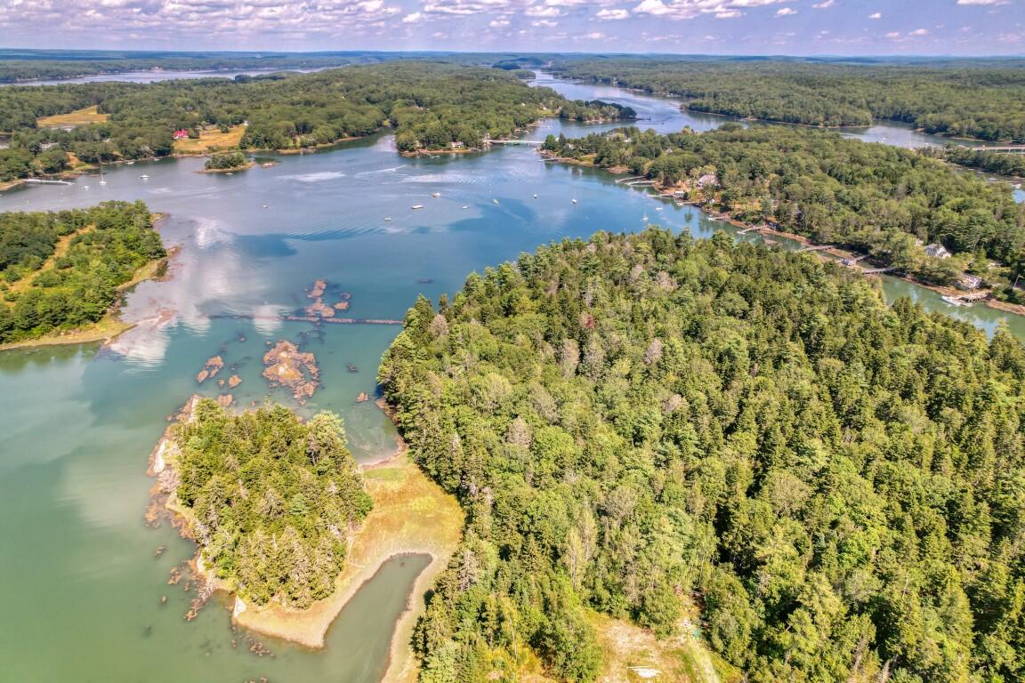 44-4 Windrush Lane Boothbay ME 04537