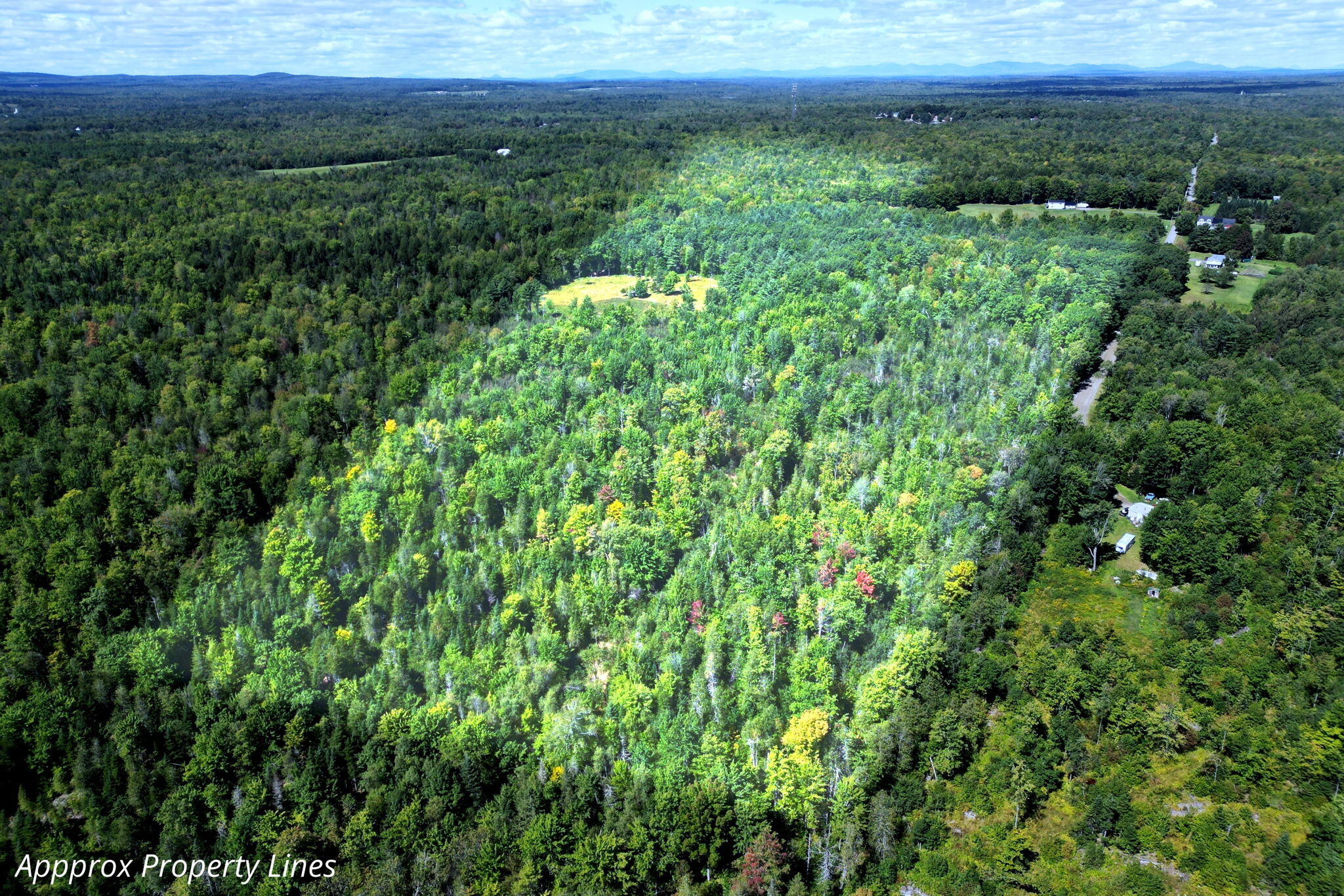 205 Gravy Lane Bradford ME 04410