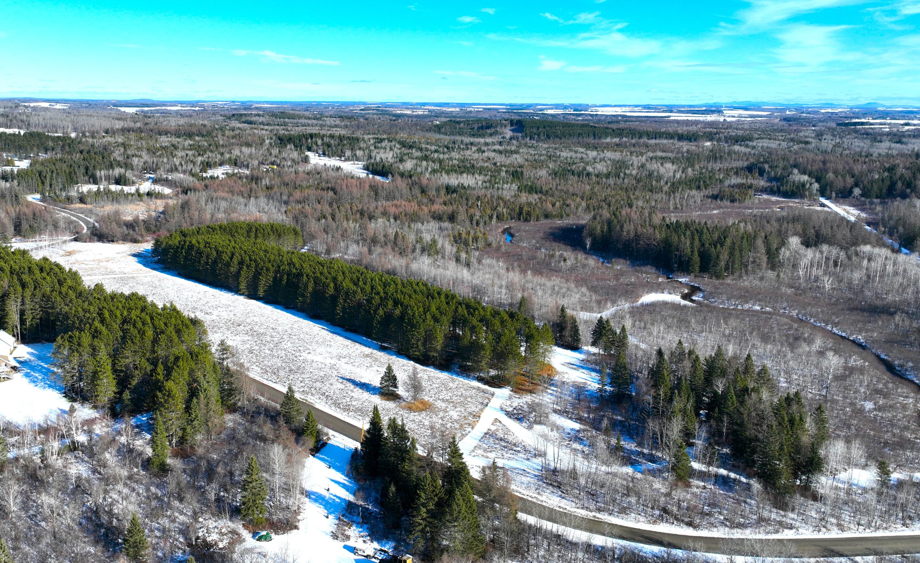 M02, L026 Mcintyre Road Woodland ME 04736