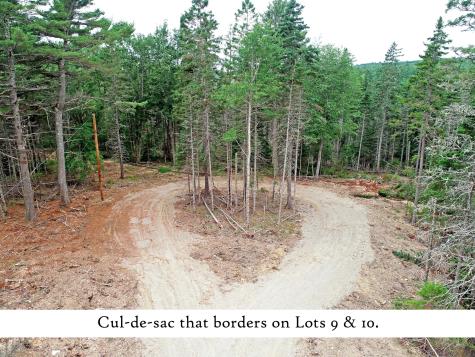 18 Hamor Lane Bar Harbor ME 04609