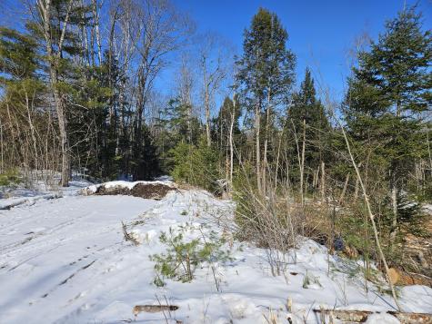 M10 L25 Cahoon Road Chesterville ME 04938