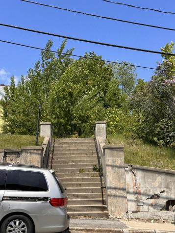 82 Maine Avenue Rumford ME 04276