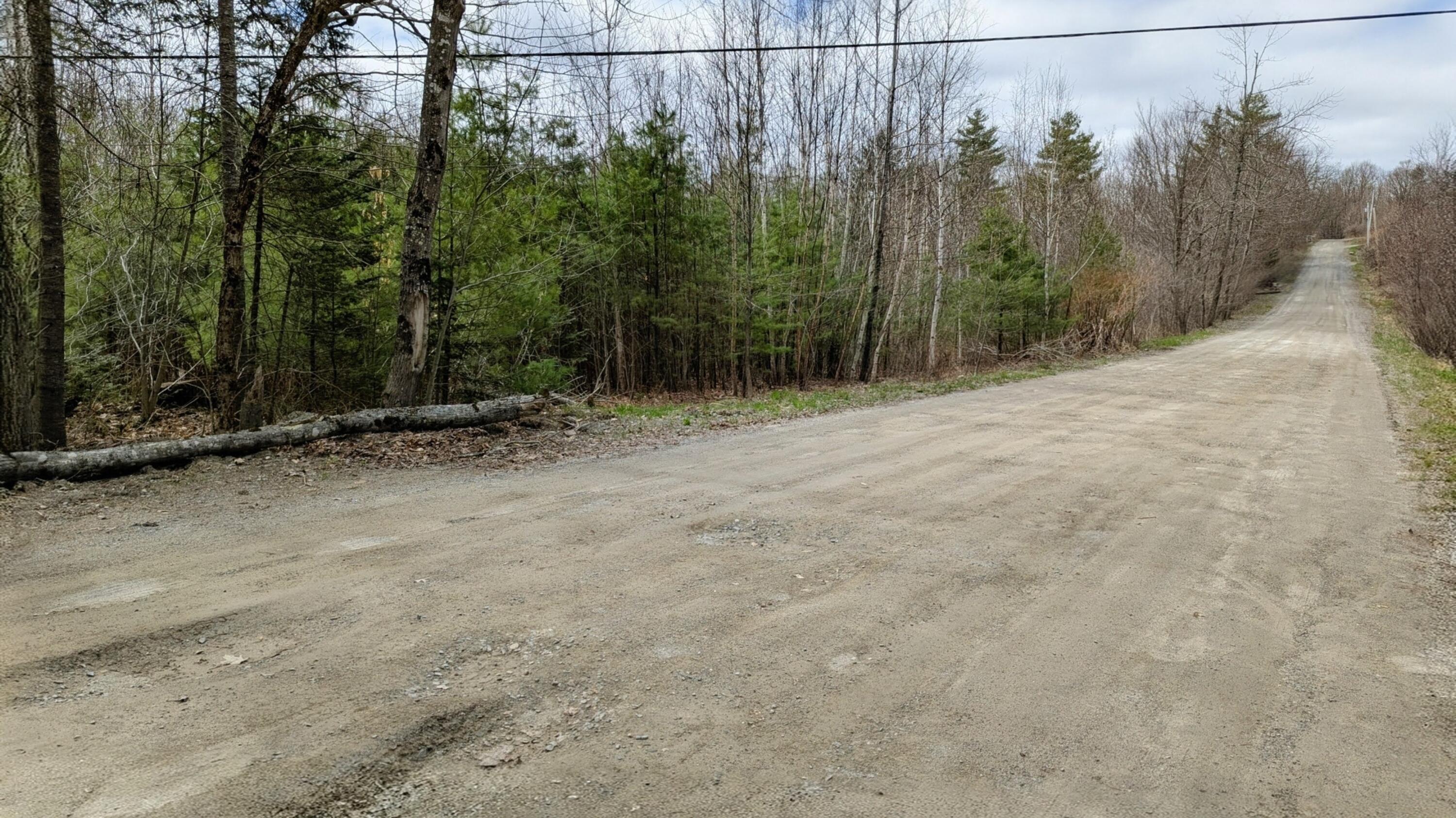 M2 L8-11 Old County Road Hartland ME 04943