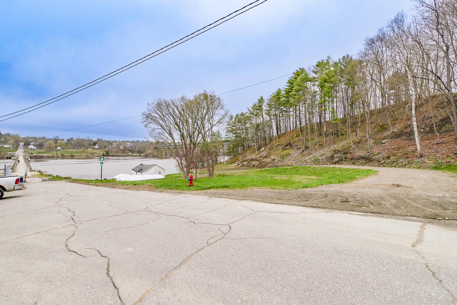 17 Footbridge Road Belfast ME 04915