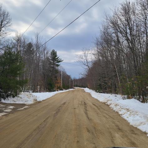 81 Dakin Lane Hartford ME 04220