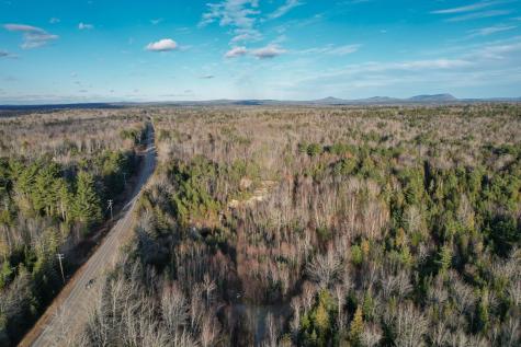 M 220 L 42 Route 182 Hancock ME 04640