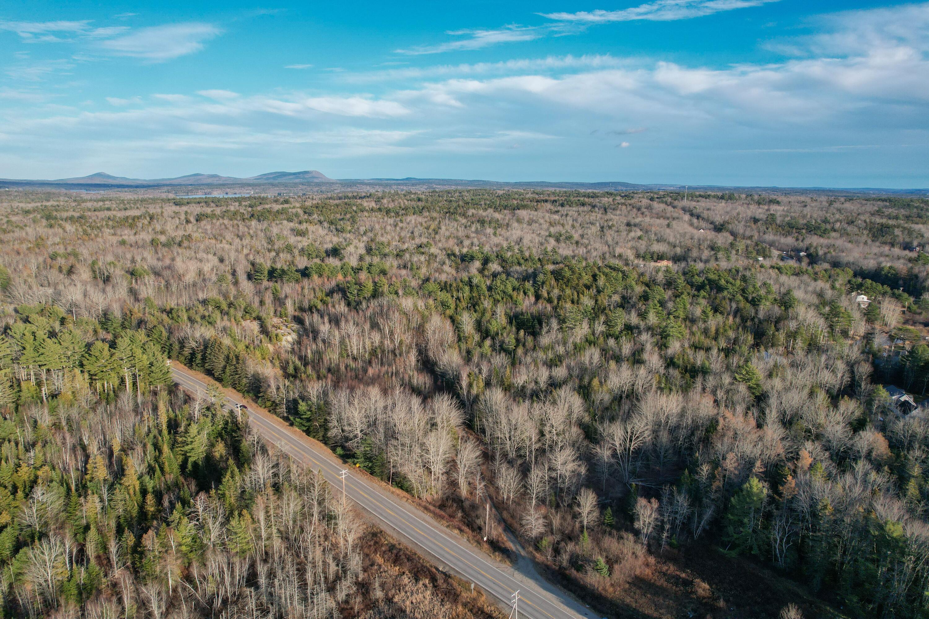 M 220 L 42 Route 182 Hancock ME 04640