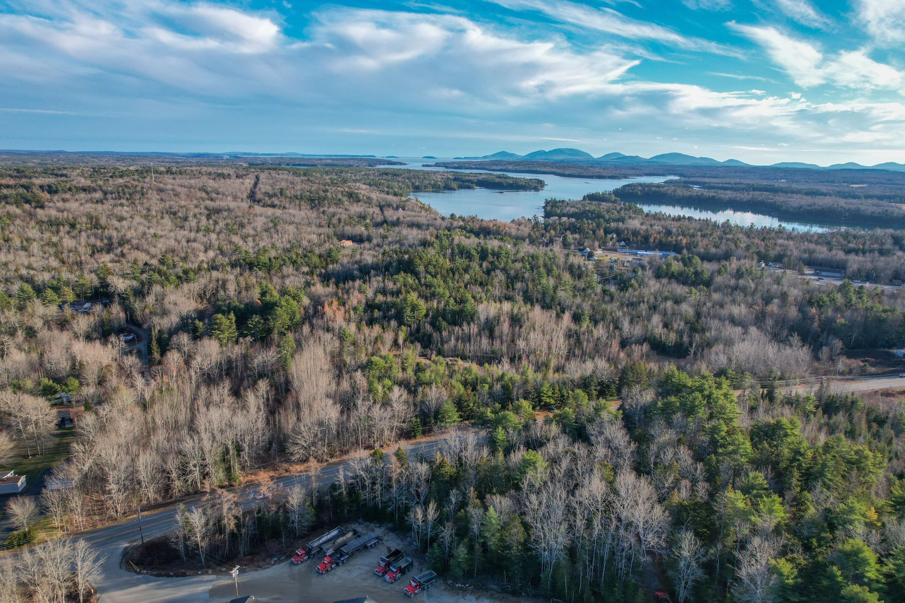 M 220 L 42 Route 182 Hancock ME 04640