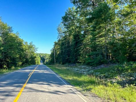 M7l4 Blaine Avenue Guilford ME 04443