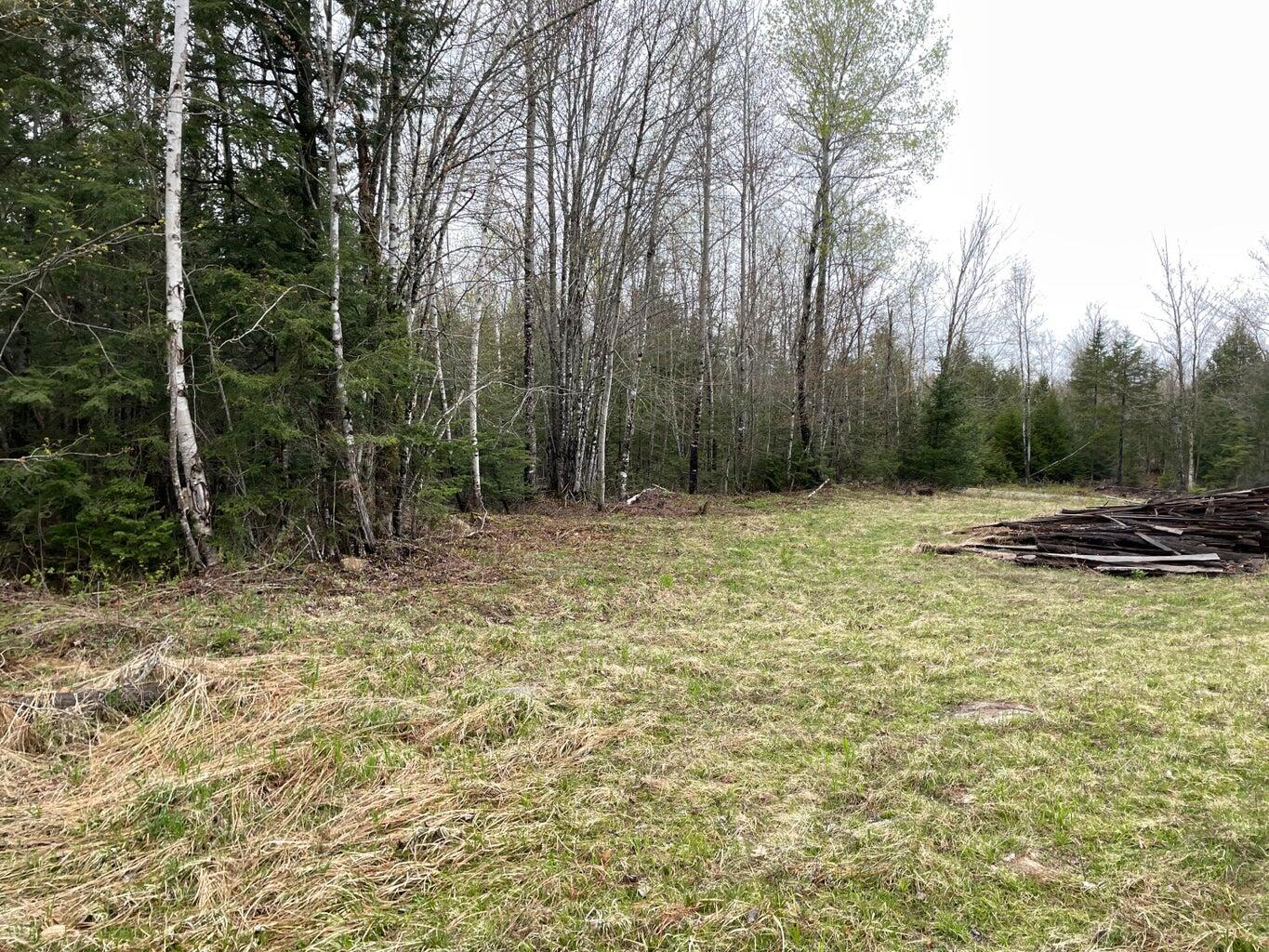 #27 Hayes Drive Harmony ME 04942