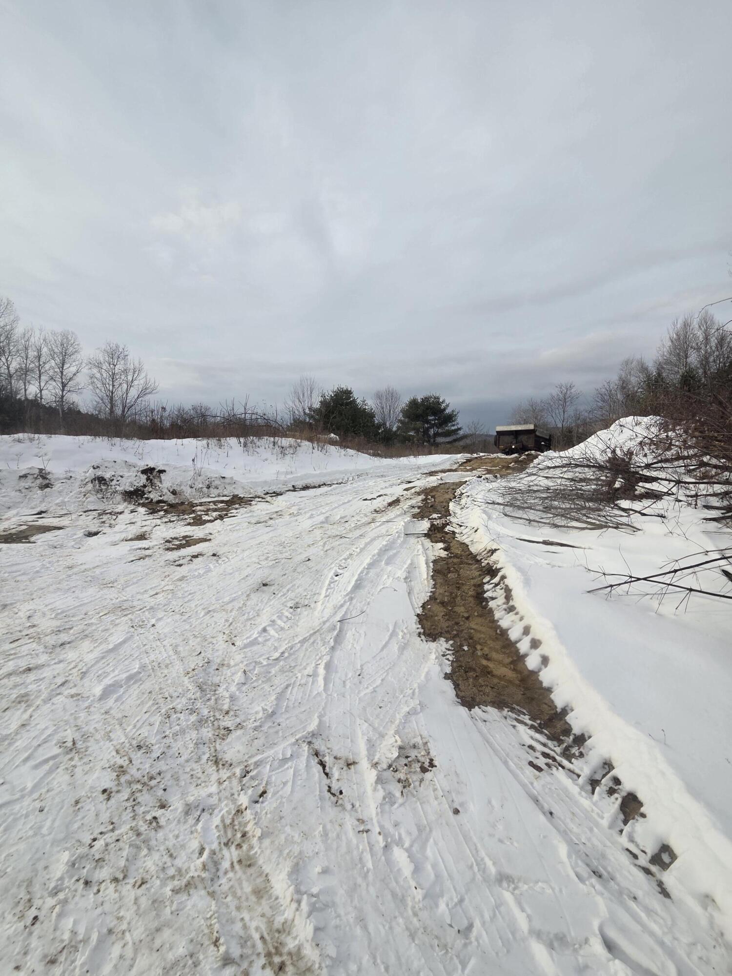 22 E Dixfield Road Dixfield ME 04224