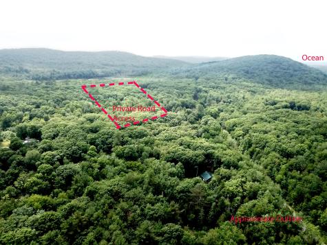 225 Priest Road Northport ME 04849