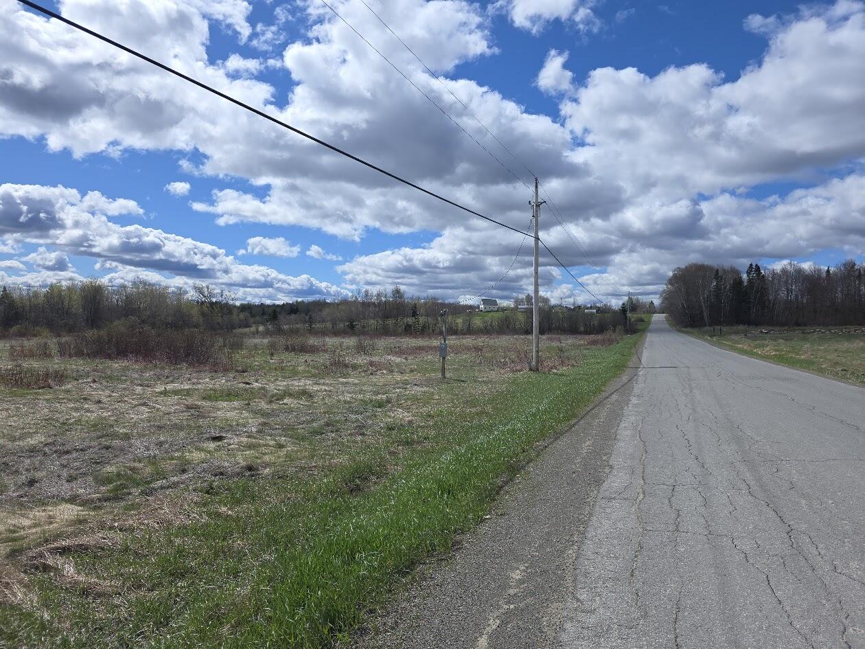 L-a South W Ridge Road Littleton ME 04730