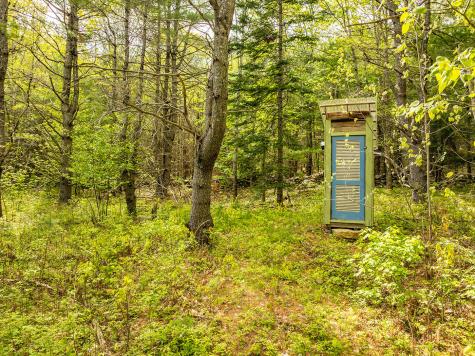 572 Old County Road Washington ME 04574