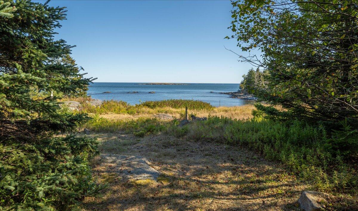 0 Fog Island Isle Au Haut ME 04645