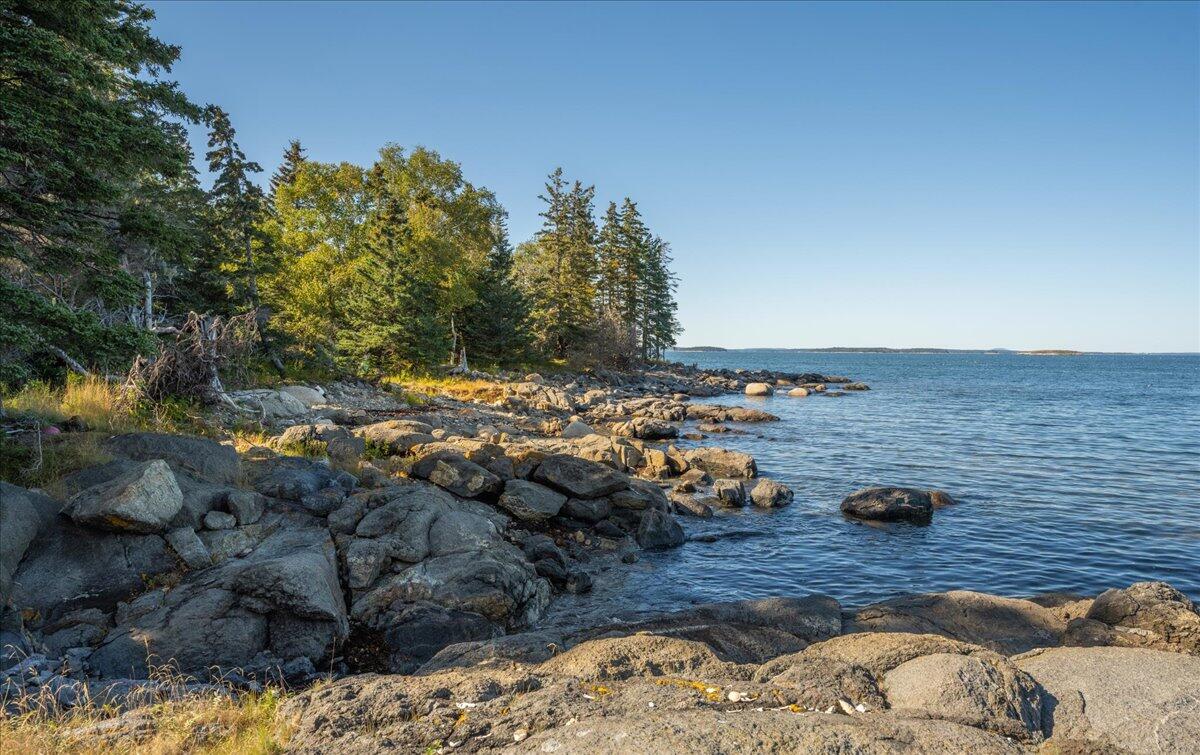 0 Fog Island Isle Au Haut ME 04645