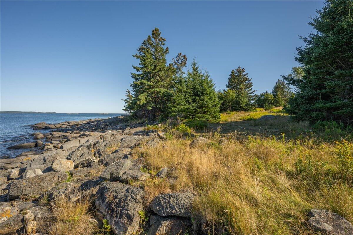 0 Fog Island Isle Au Haut ME 04645