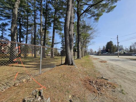 M33 L94-1 (lot 17 & 18) Reed Street Skowhegan ME 04976