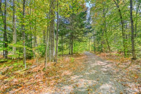 Tbd Blue Jay Way Fayette ME 04349