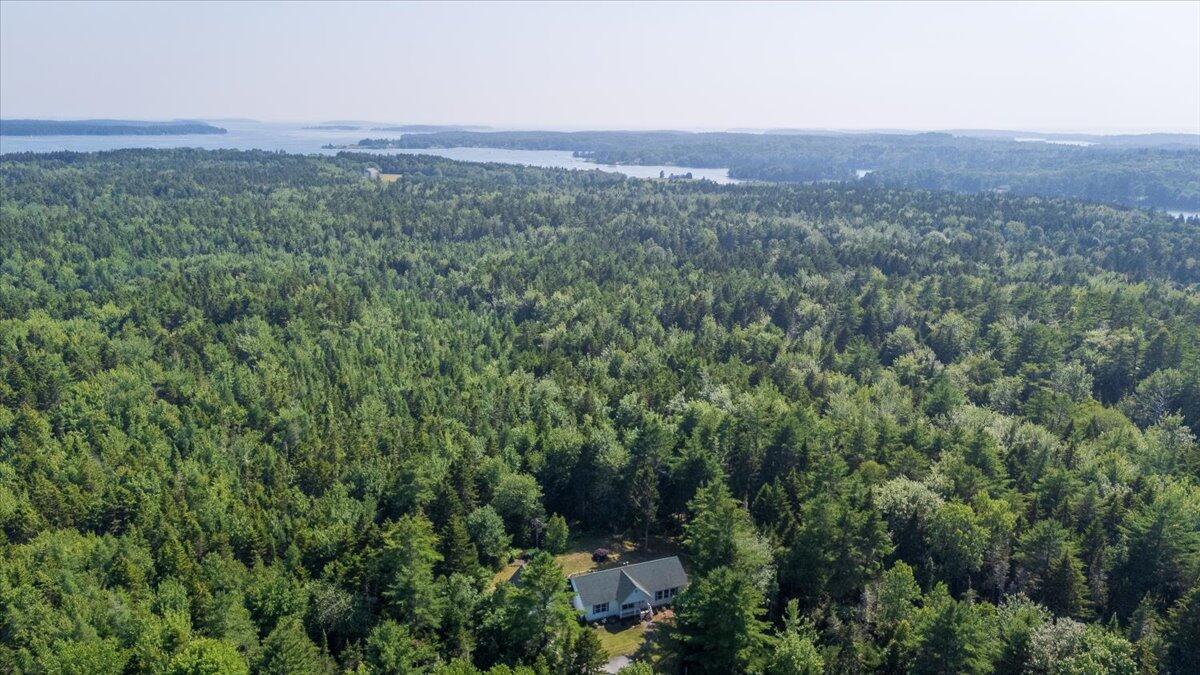 19 Tamarack Lane Cushing ME 04563