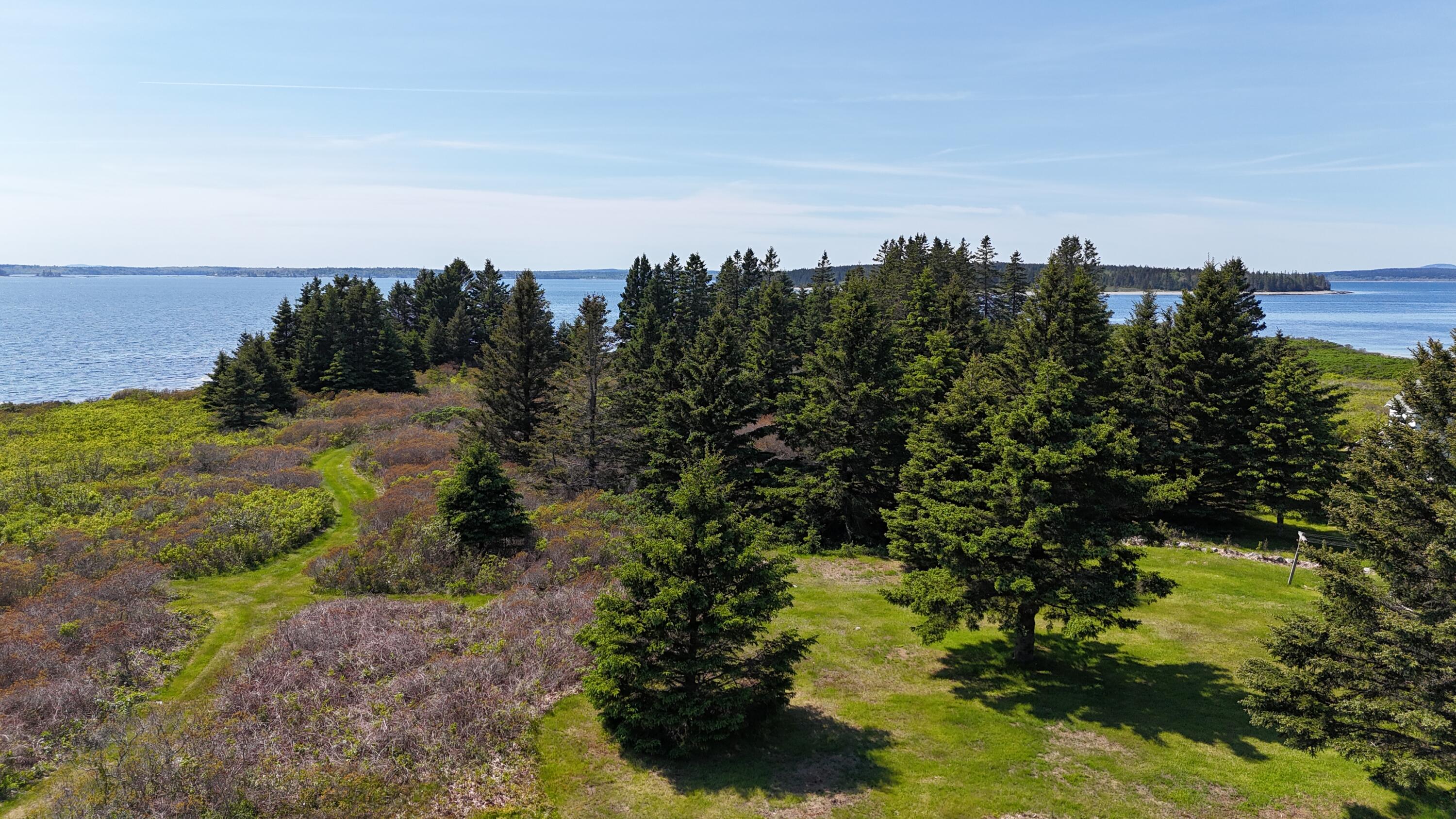 2 Bar Island Tremont ME 04612