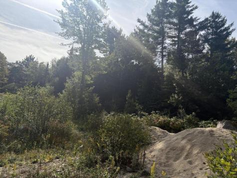 27 Boulder Drive Gray ME 04039