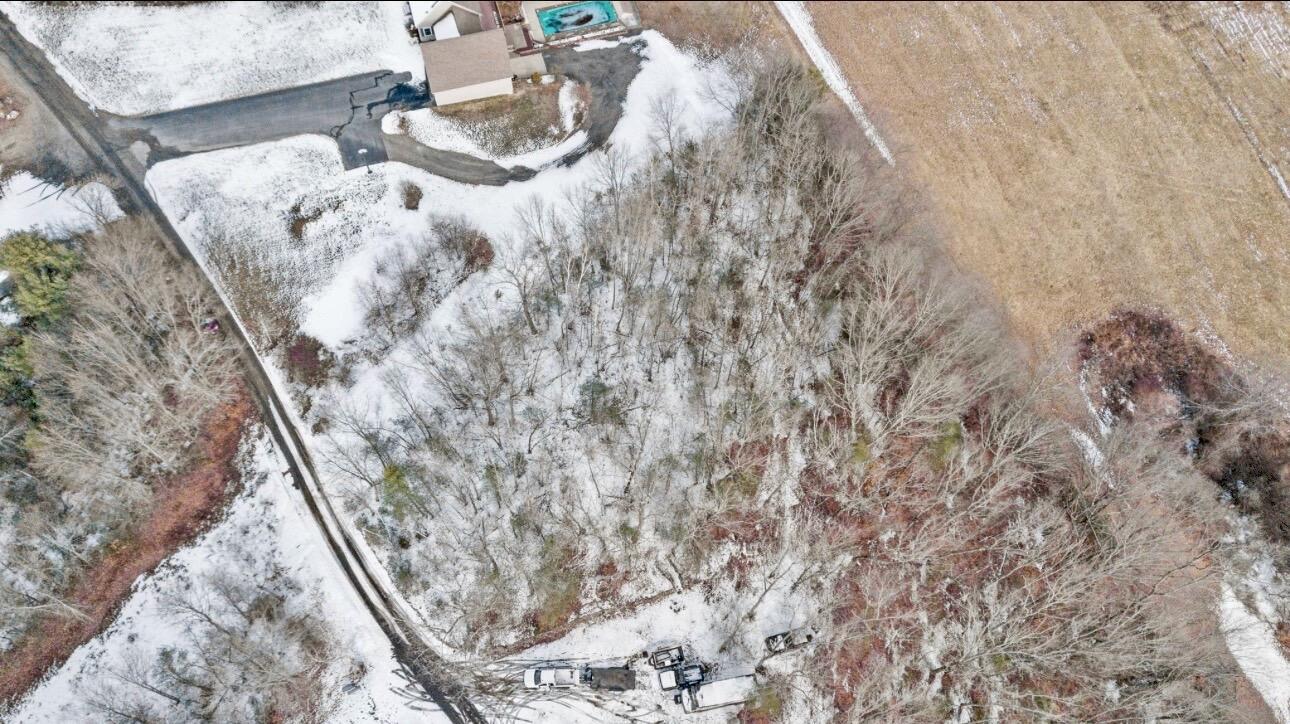 014-17-J01 Mimi Lane Windham ME 04062