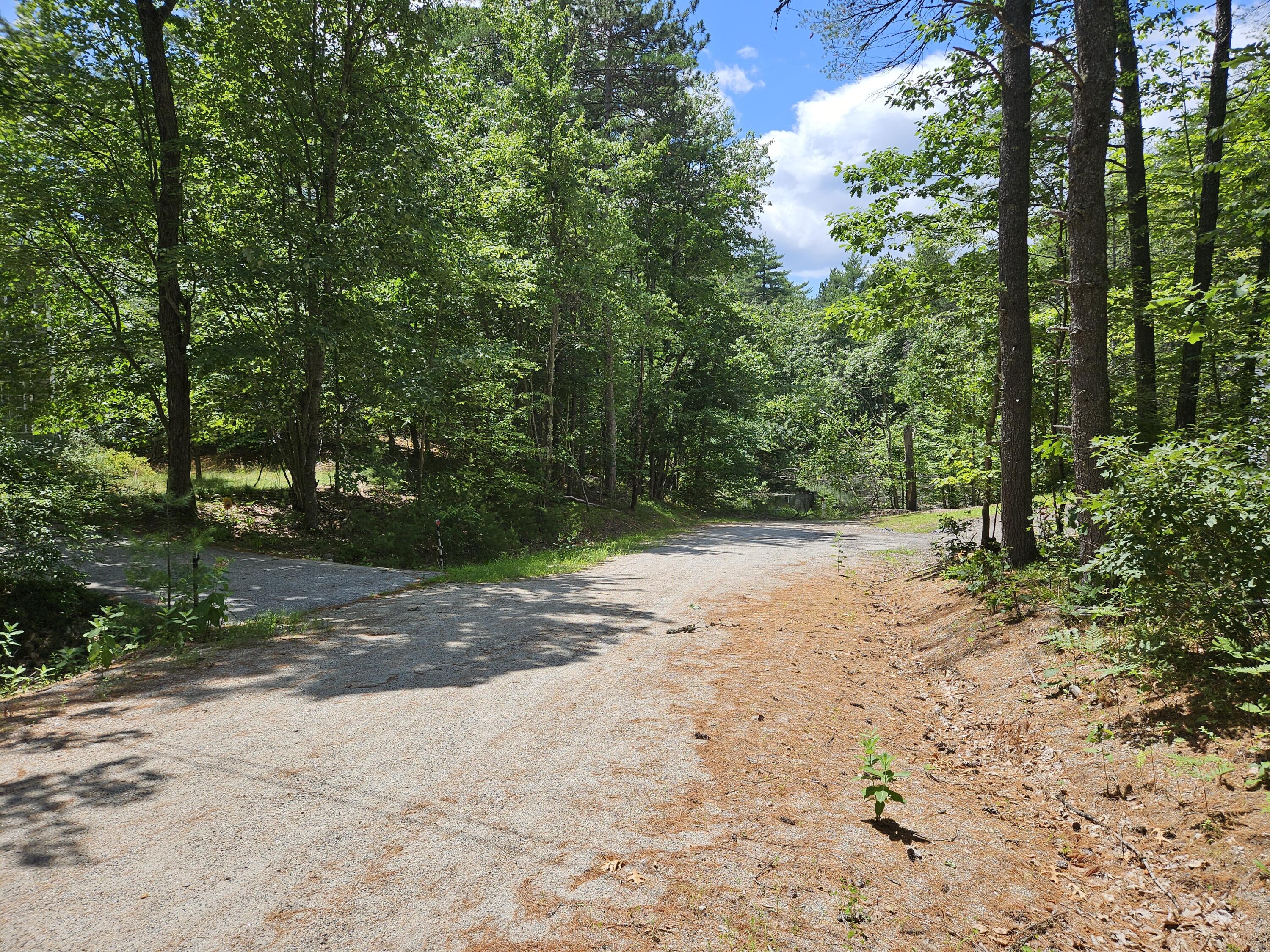 685 Crystal Lane Waterboro ME 04061