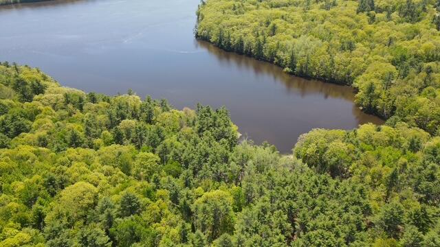 55 Lower Oak Point Road Winterport ME 04496