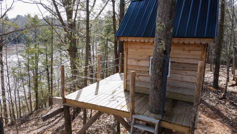 55 Lower Oak Point Road Winterport ME 04496