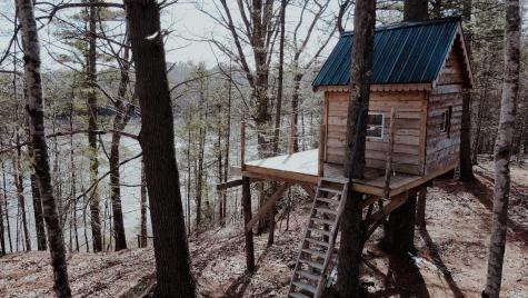 55 Lower Oak Point Road Winterport ME 04496