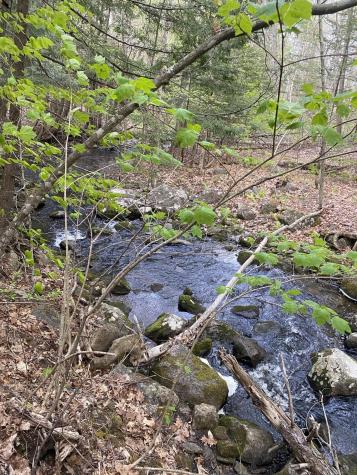 55 Lower Oak Point Road Winterport ME 04496